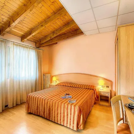 Apartment In The Dei Fiori *