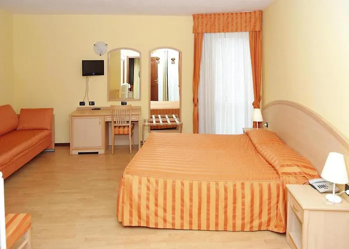 Lejlighed In The Dei Fiori, Baveno